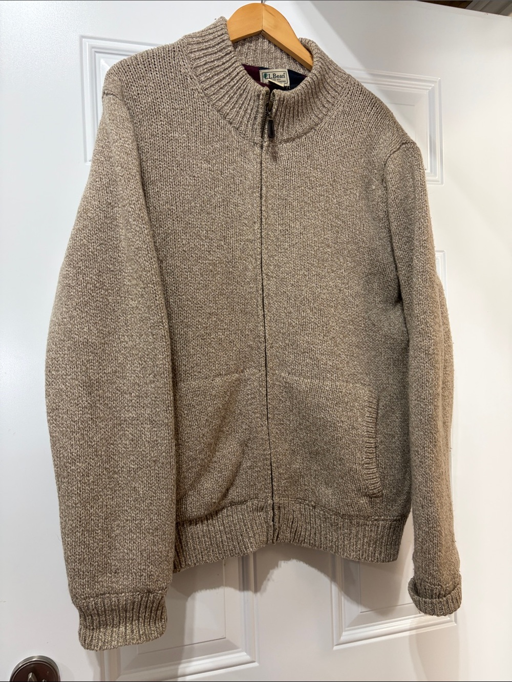 Vintage L.L. Bean Men’s Taupe Full-Zip Knit Sweater zipper. Large